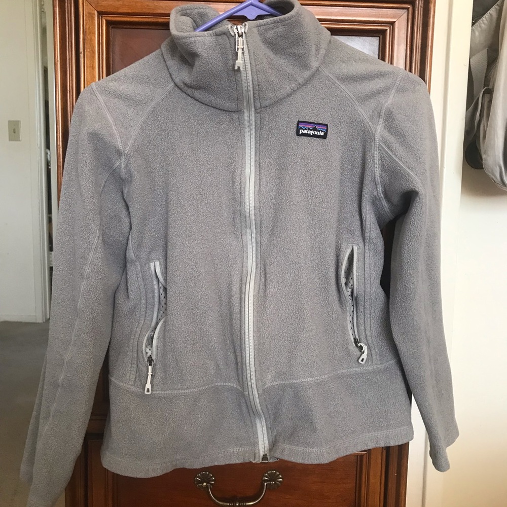 Patagonia women’s zip up